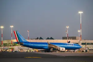 What's happening with border checks between Italy and Spain?