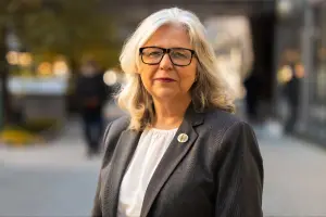 Swedish migration chief warns inquiry underestimated cost of revoking PR