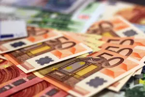 COMPARE: How does your salary stack up against Germany's top earners?