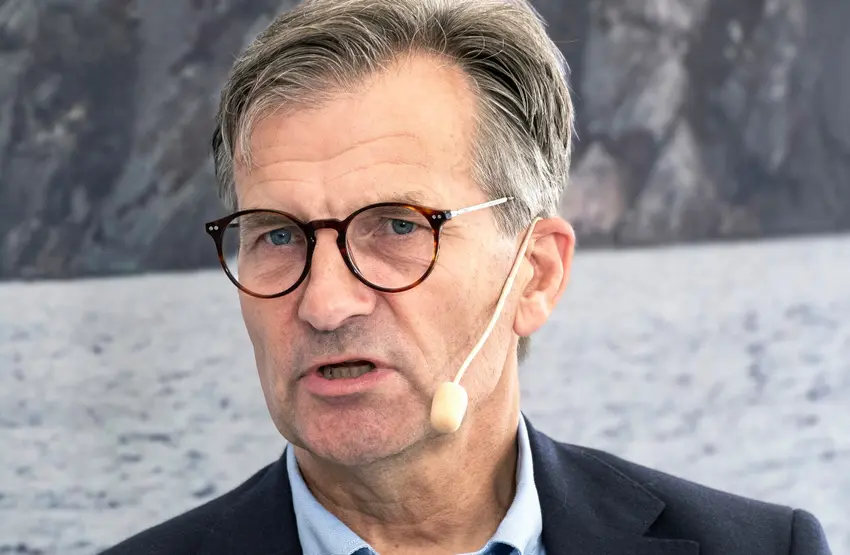 Sweden and Norway leave interest rates unchanged amid global turmoil