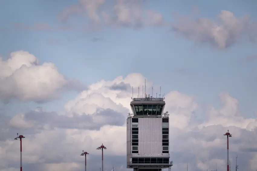 New French night trains and air traffic control modernisation halted due to budget chaos