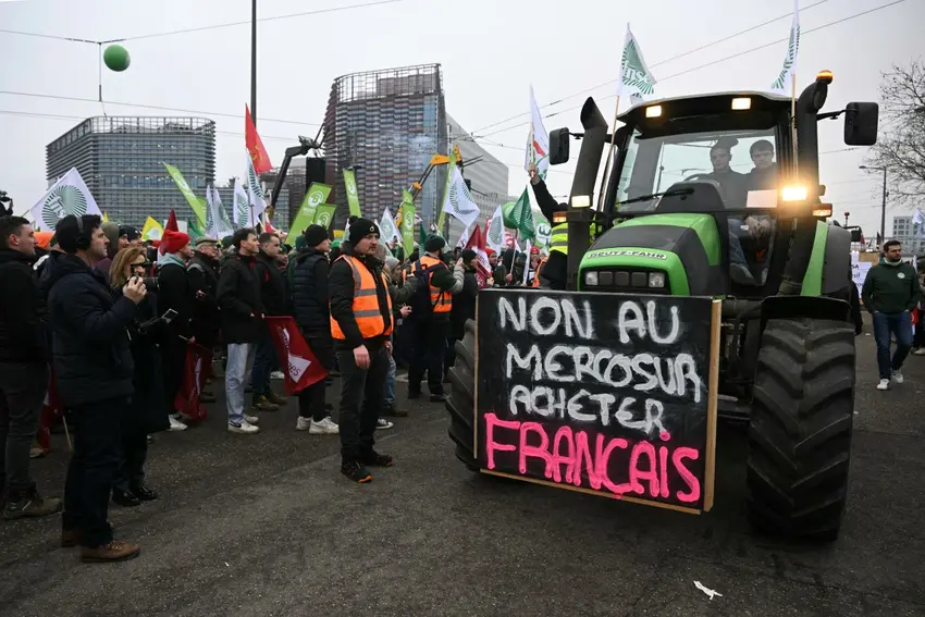 Thousands of farmers arrive in Strasbourg to protest EU deal