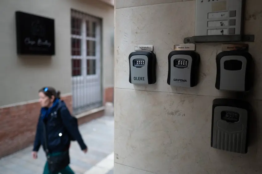 Hundreds of tourist flat lockboxes vandalised in Spain's Granada