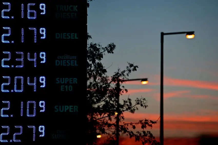 Germany weighs windfall tax on oil firms' wartime profits