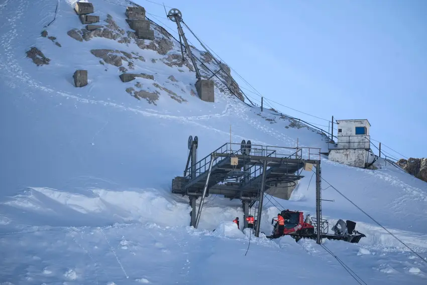 Vanishing glacier on Germany's highest peak prompts ski lift demolition