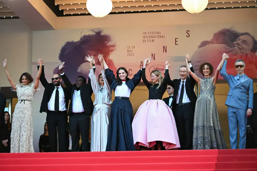 Pet passports, May changes, summer festivals: 6 essential articles for life in France