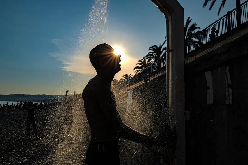 France deaths 'higher than normal' due to heatwave: Health Minister