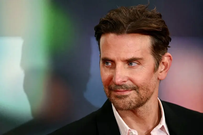 Film casting call for Americans in Paris
