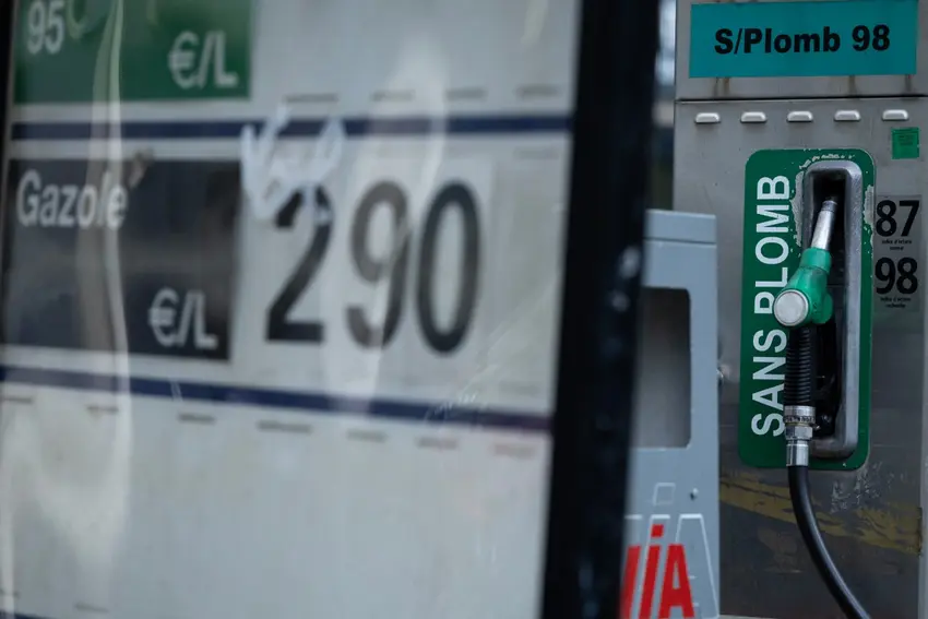 Average French diesel prices hit record 2.41 euros: AFP analysis